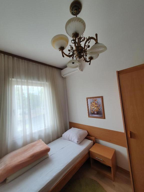 Motel Zoka Dvorovi Екстер'єр фото