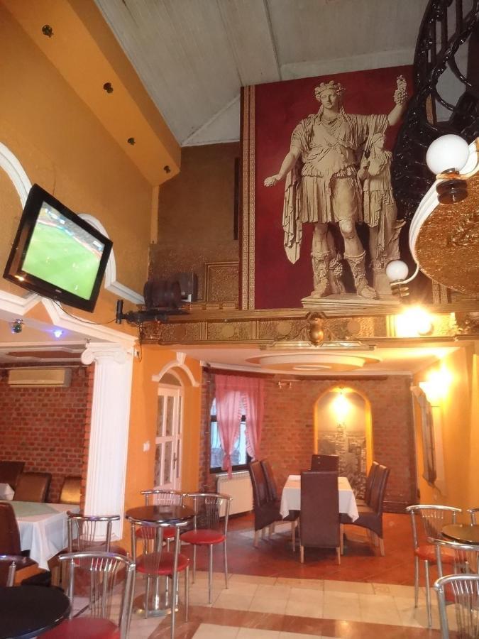 Motel Zoka Dvorovi Екстер'єр фото