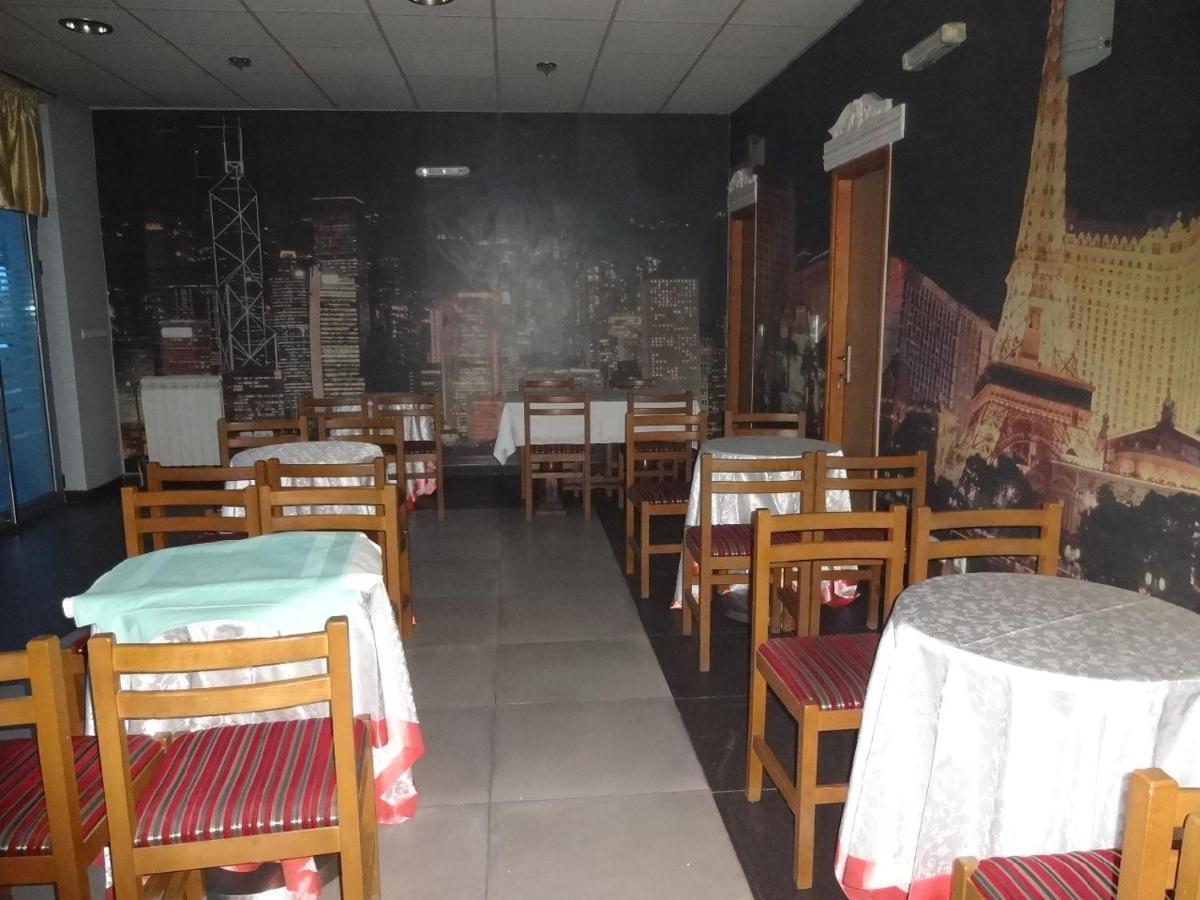 Motel Zoka Dvorovi Екстер'єр фото