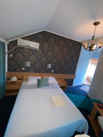 Motel Zoka Dvorovi Екстер'єр фото